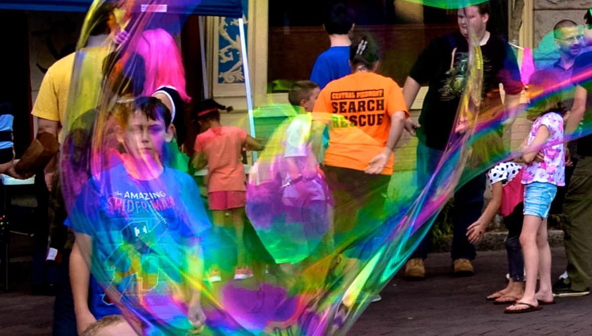 Kids Love Steve's Outdoor Bubbles