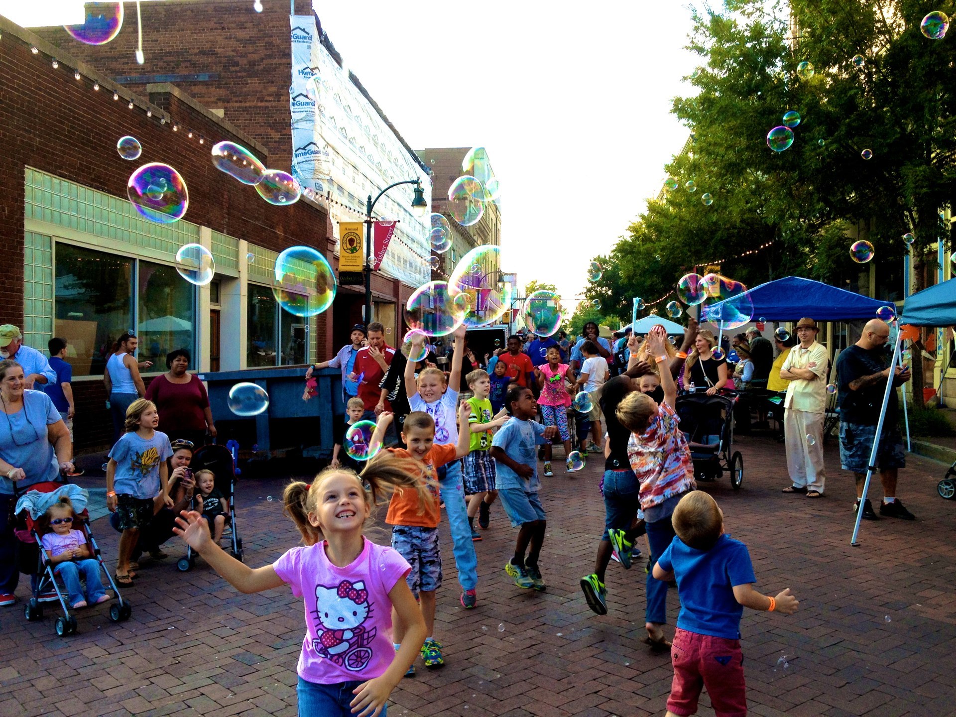 Kids Love Steve's Outdoor Bubbles