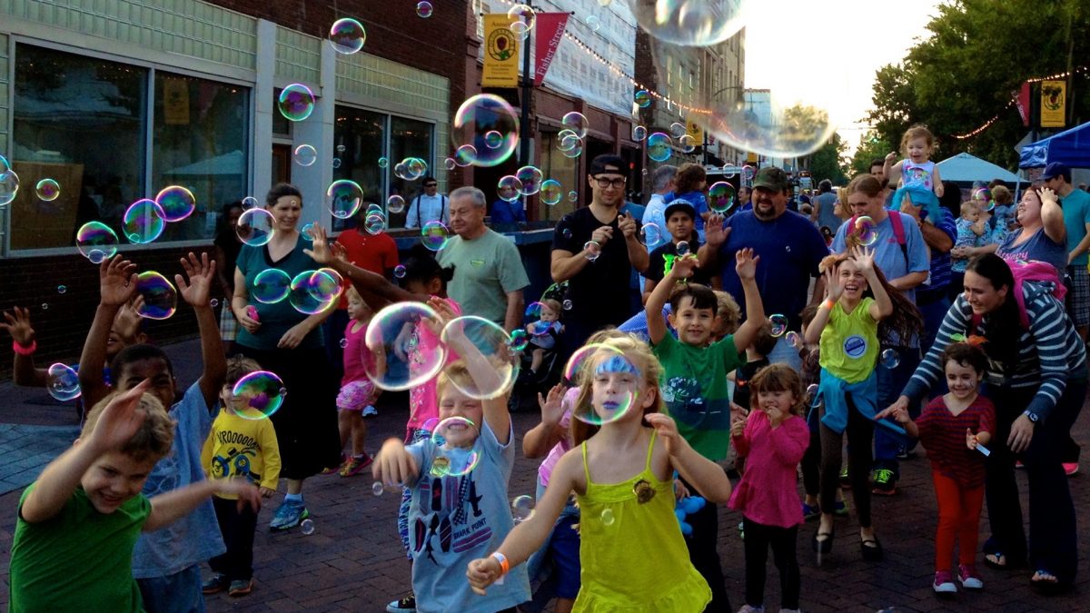Kids Love Steve's Outdoor Bubbles