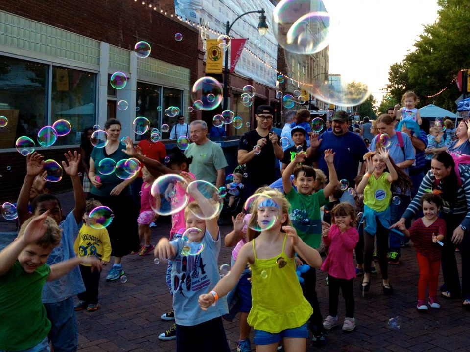 Kids Love Steve's Outdoor Bubbles